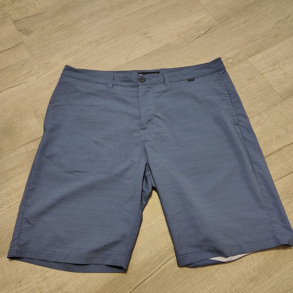 TravisMathew‎ Beck Golf Shorts Mens 38 Blue Micro Stripe Stretch 75812-00